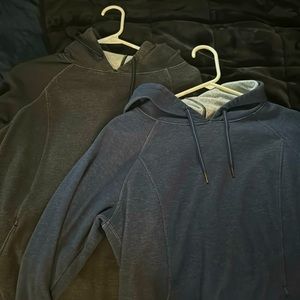 Athletic works medium 8 to 10 hoodie set! 🖤 black, and blue nice fleece hoodies